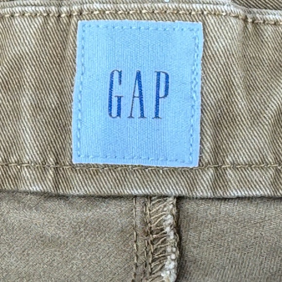 GAP Essential Khaki Slim Pants - Picture 5 of 9